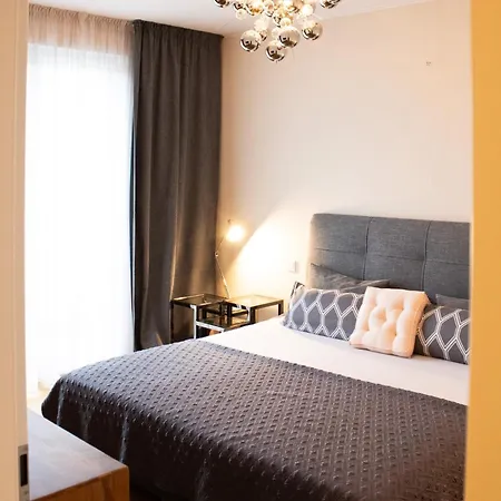 Luxus-penthouse Im Zentrum Lejlighed