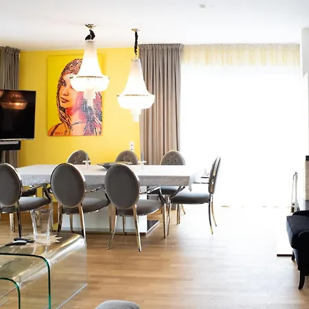 Luxus-penthouse Im Zentrum דירה